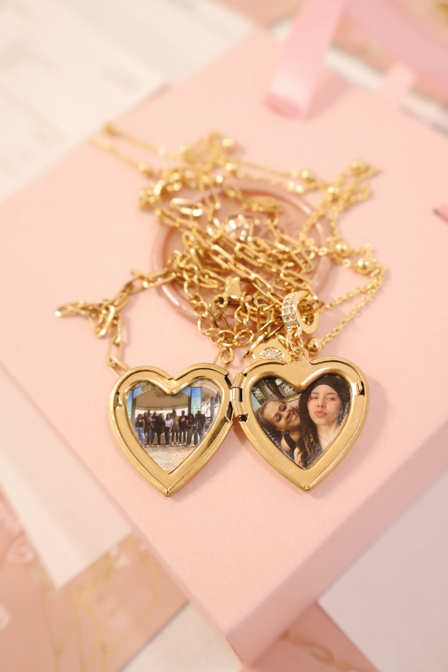 Pearl Photo Necklace