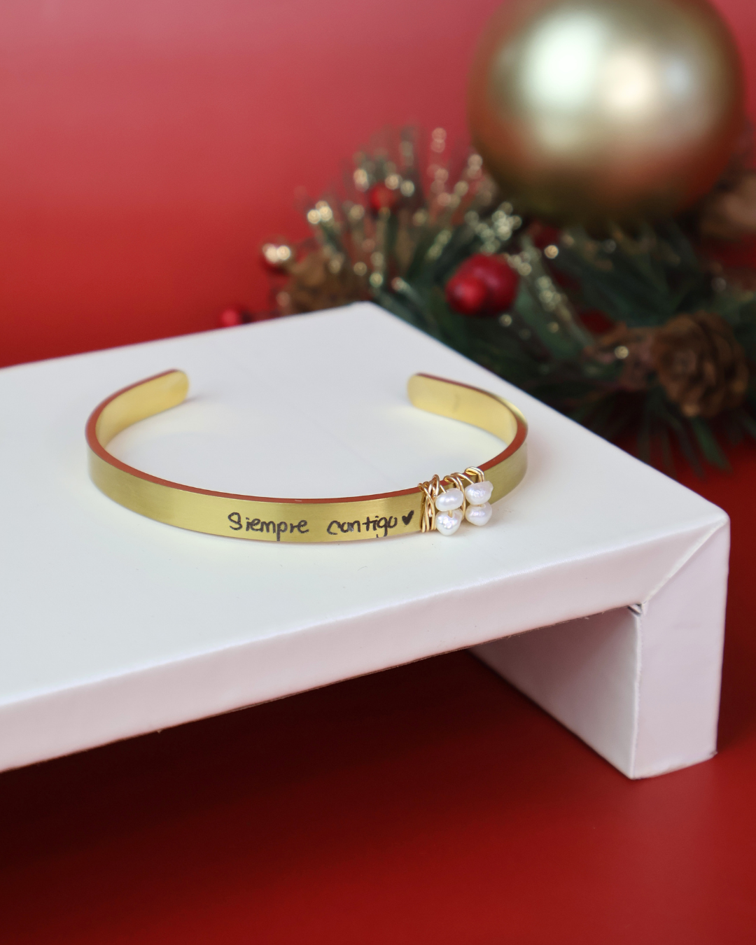 Cuff Bracelet- Escritura a mano