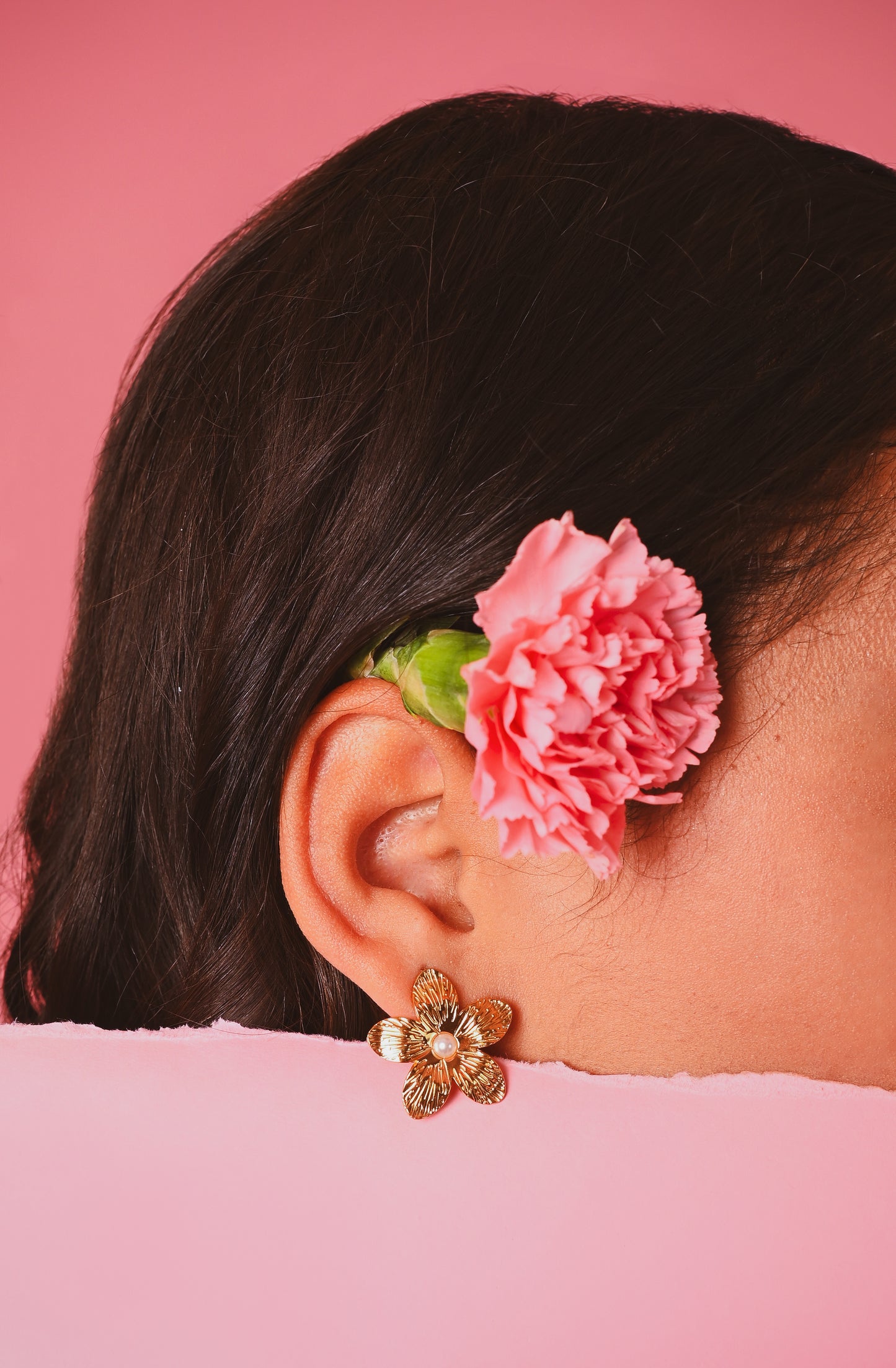 GOLDEN FLOWER EARRINGS